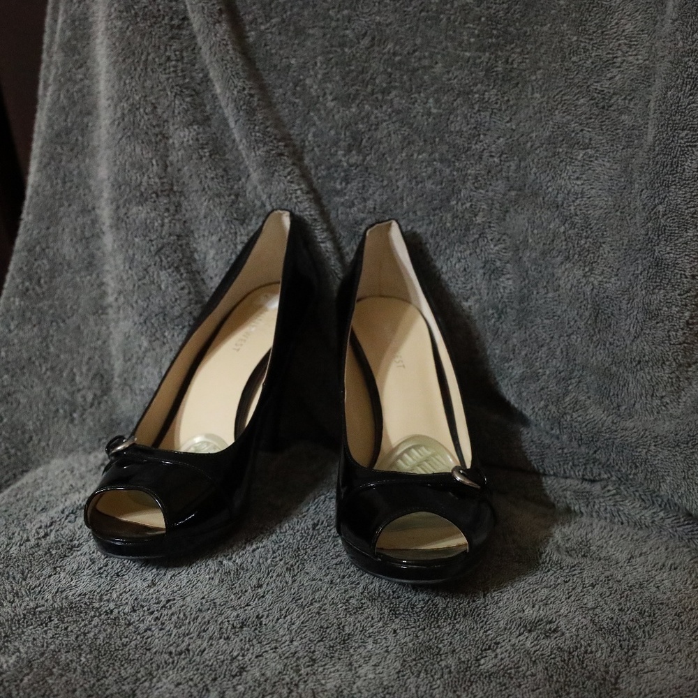 Black Nine West Open-Toed Heels